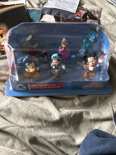 Disney mickey christmas - disney, mickey’s