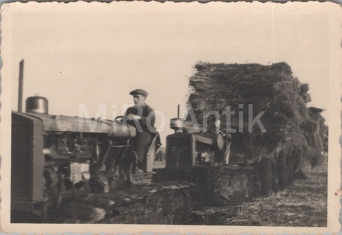 Photo crawler tractor - photo,,