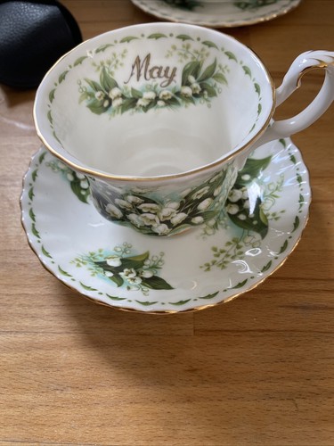 Royal albert lily the - royal,