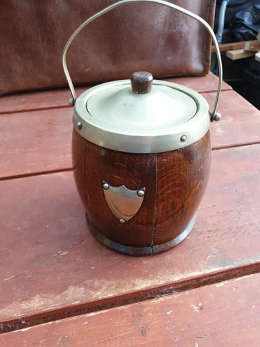 Vintage wooden ice bucket - ice,