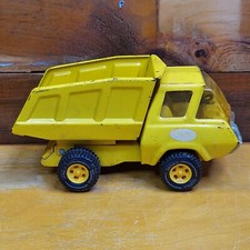 Old truck benne yellow tonka - old,
