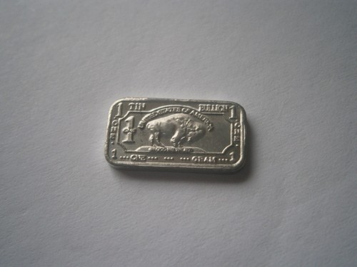 Buffalo tin one gram - "buffalo",