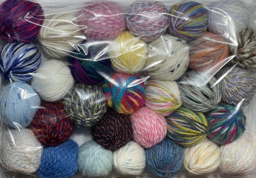 Small yarn balls - yarn,