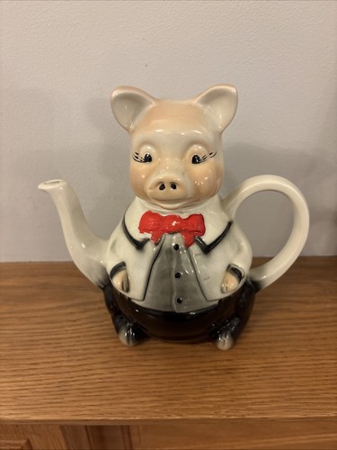 Tony wood master piggy - master,