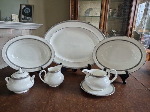 Royal doulton ravenswood 6pc - royal,