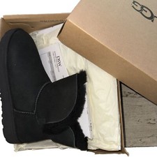 Authentic NIB UGGS Classic