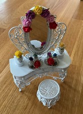 Dolls House White Dressing