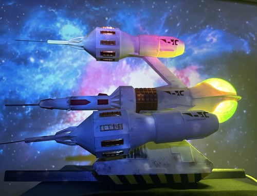 Blake the liberator lamp - 7,