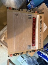 004-385 ALLEN & HEATH QU16 PSU