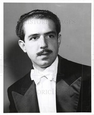 1956 Press Photo Francesco Di