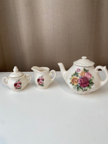 Antique victorian floral - floral, tea