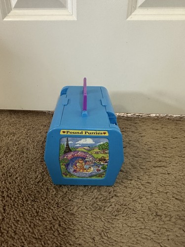 Vintage 1995 pound puppies - vintage,