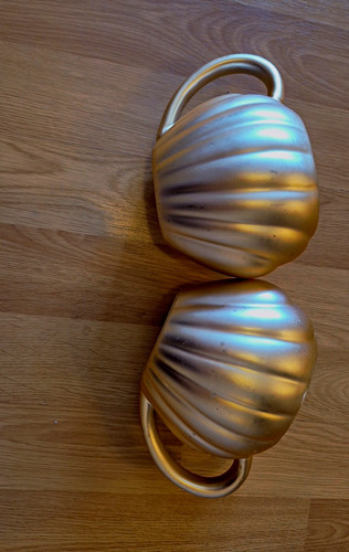 Vintage golden seashell - golden,