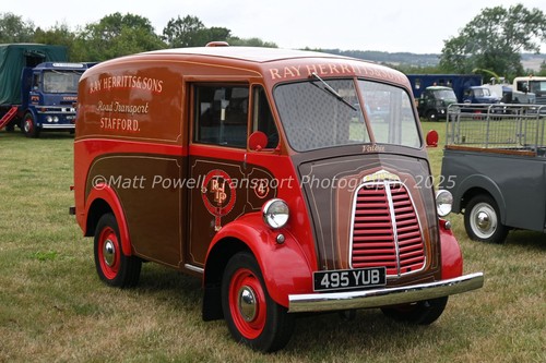 Van photo 12x8 morris - photo,