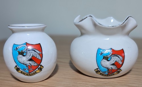 Goss jug vase swanage - goss,