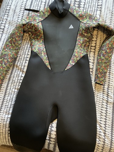 New typhoon ladies wetsuit - typhoon,