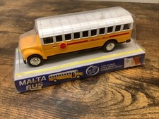 LEAF MALTA BUS COACH YELLOW