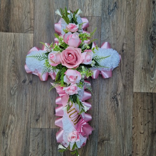 Pink cross silk artificial - pink,