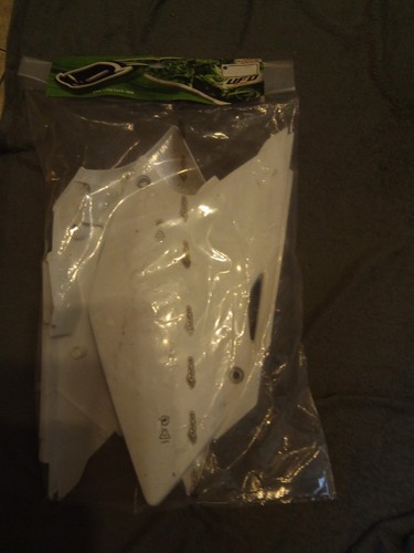 Ufo side panels white - ufo,