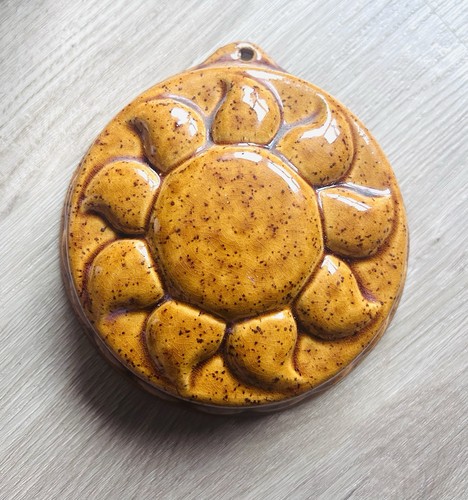 1950 ceramic sun cake - ceramic,