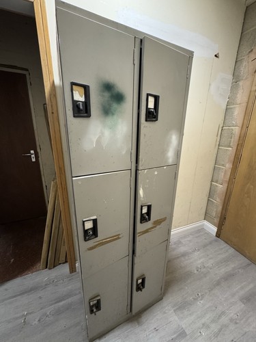 Used staff lockers - 2,