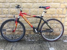 Giant Boulder Sports Series Mountain Bike Adult 17.5 Inch Frame