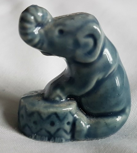 Wade whimsis circus - whimsis, elephant