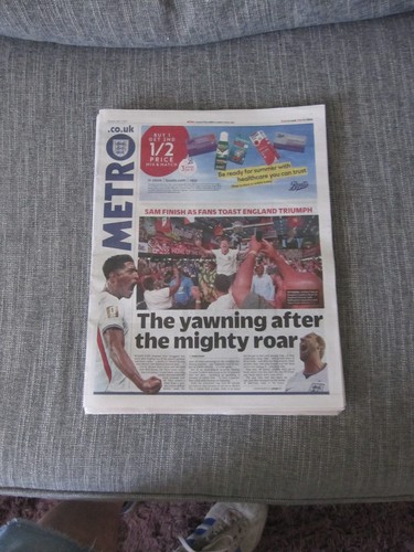 Metro - , (uk