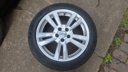 Volvo v60 s60 v70 - v70, 17"