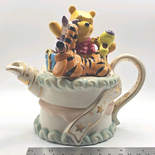 Cardew disney showcase winnie - disney,