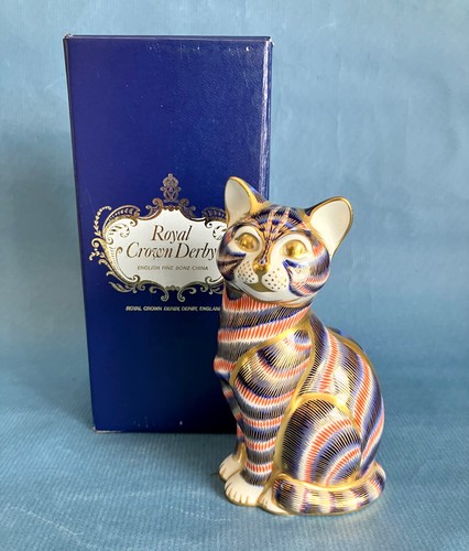 Royal crown derby paperweight - royal,