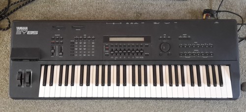 Yamaha sy85 synthesizer - yamaha,
