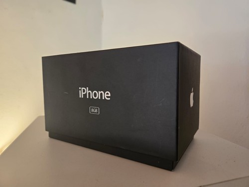 2007 apple iphone - apple, 1st