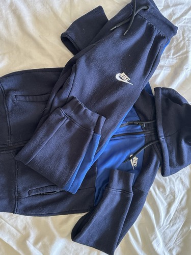 Blue and black nike - blue, tech
