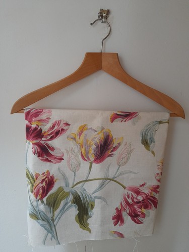 Laura ashley gosford cranberry - gosford,