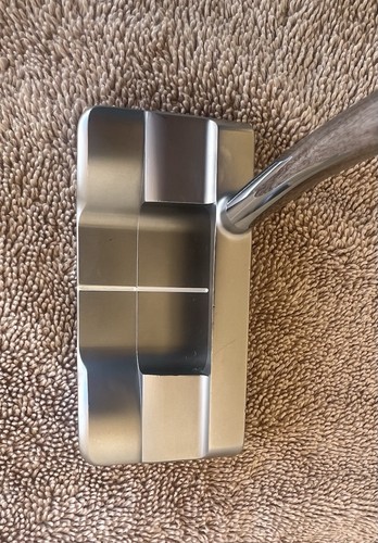 Titleist scotty cameron studio - cameron,