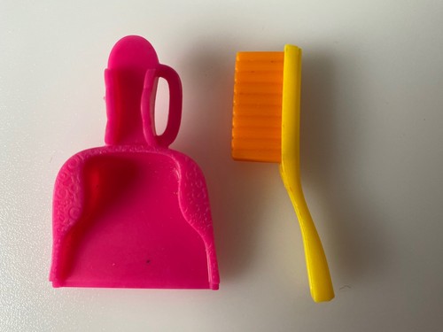 Barbie size dust pan and - pan, brush