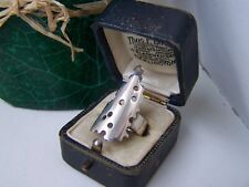 VINTAGE MODERNIST ABSTRACT SOLID 925 STERLING SILVER ARMOUR RING SIZE M 6
