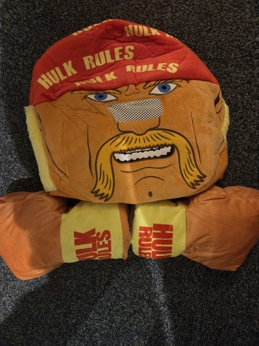 Wwe hulk hogan plush cushion - plush,