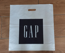 1 gap used plastic carrier bag