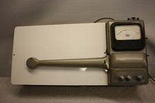 E.E.L. EEL  UNIVERSAL