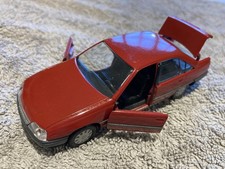 Gama 1986 Opel Omega / Vauxhall Carlton, 1:43
