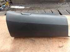 VAUXHALL VIVARO GLOVE BOX N/S