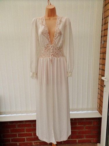 Vtg charnos ivory sheer - vtg,