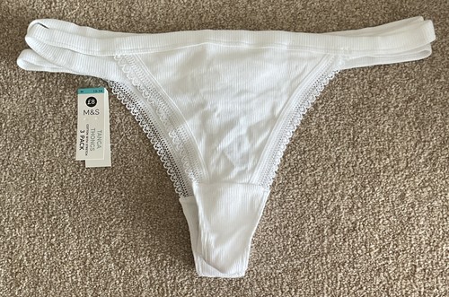 Pack size medium 12 - m&s,