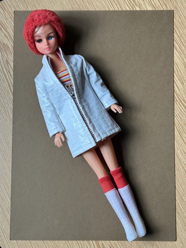 Vintage 1970s barbie - 💚,