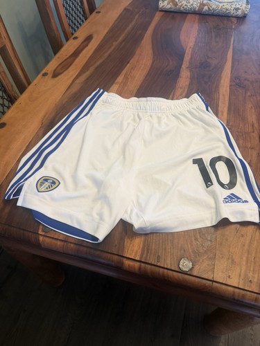 Leeds united football shorts - leeds,