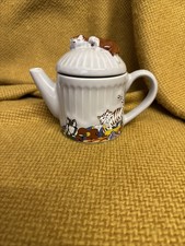 Vintage Wade Ceramic Feline