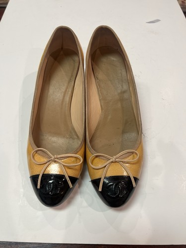 Chanel black yellow patent - black/yellow,