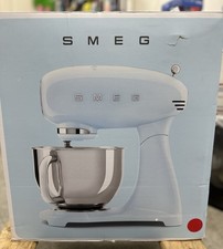 Smeg SMF03RDUS 50's Retro